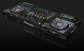 CDJ2000.jpg