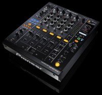 DJM900nexus_angle_BLK_highres-200x187.jpg