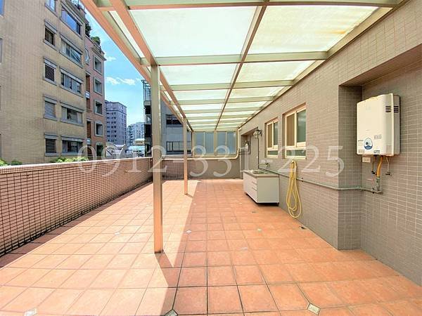 大直｜大直傳家堡露台戶～賞屋請洽 0912-331-225 