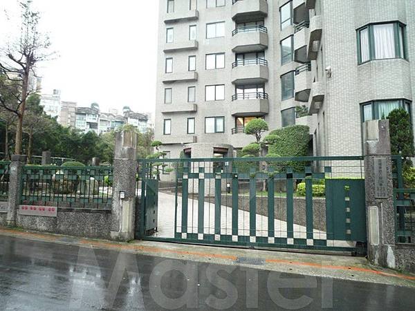 錦城大門二