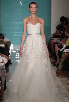 new-reem-acra-wedding-dresses-spring-2013-012