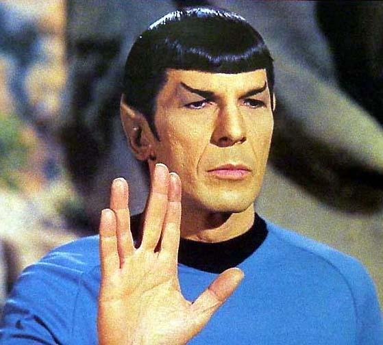 spock-leornard-nimoy-star-trek-tos