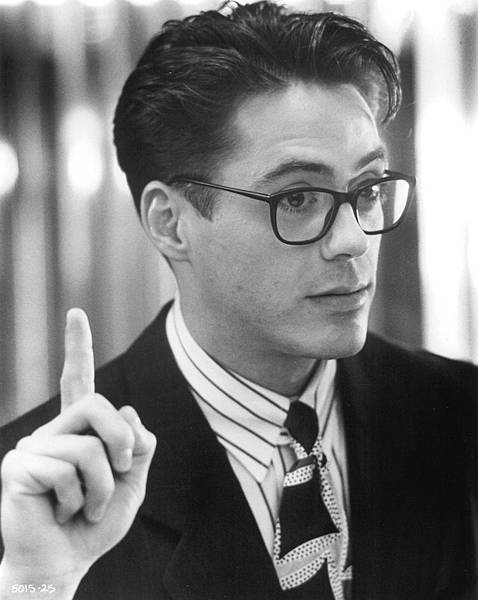 still-of-robert-downey-jr.-in-soapdish