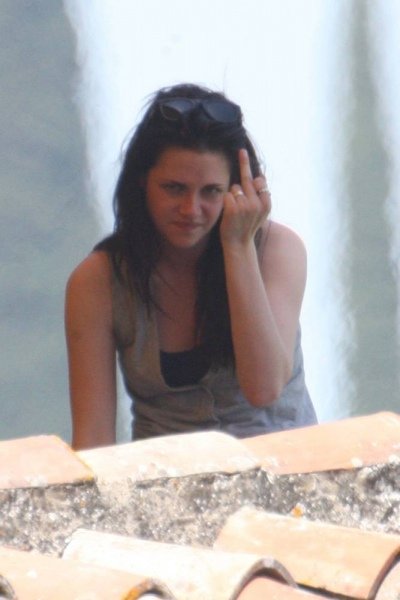 d01b3118c67c1cc5_normal_008-kristen-fuck-you.jpg