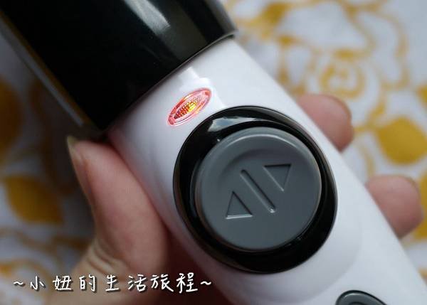 17美國KISS全自動電捲棒、台灣鼎利、全球部落客愛用的美國KISS全自動電捲棒、專利自動轉盤、單手輕鬆上捲 .JPG