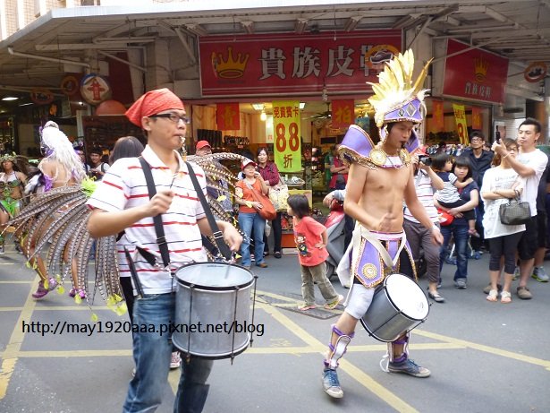 2012羅東藝穗節-暖身-踩街小遊行-05