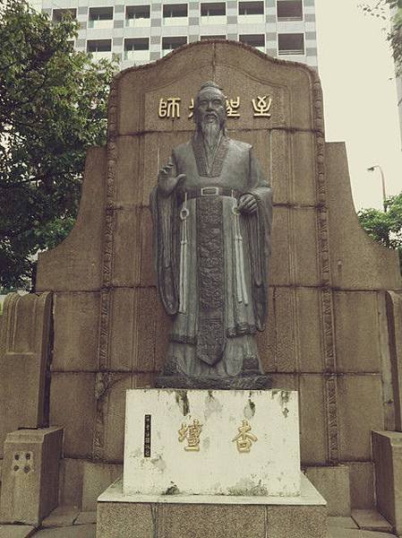 1141595159.jpg