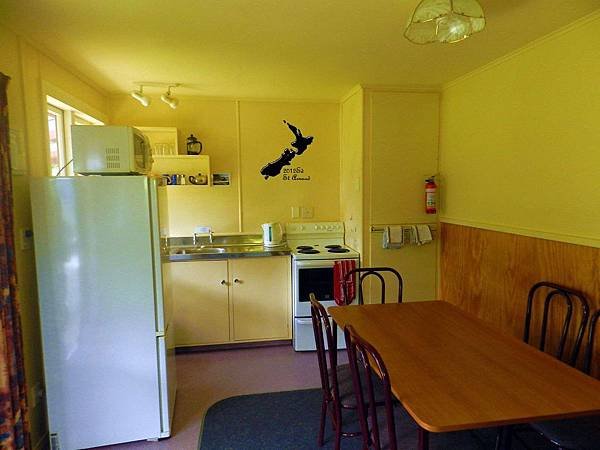 2/8Nelson Lakes Motel