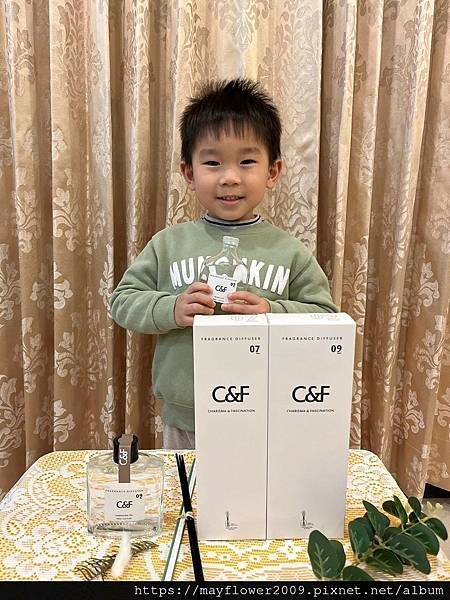 LINE_ALBUM_C_F香研所_230416_6.jpg