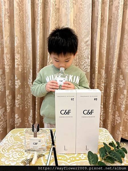 LINE_ALBUM_C_F香研所_230416_7.jpg