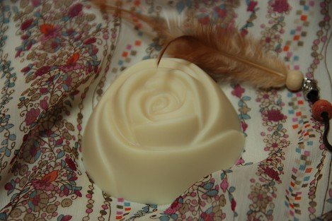 No.22 rose soap 1.jpg