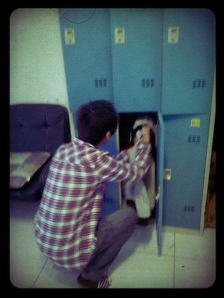 2012-03-31-10-43-11
