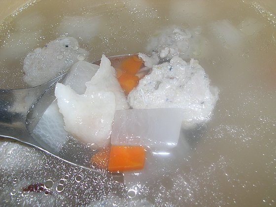 蘿蔔魚餃魚丸湯 