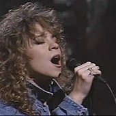 Mariah_Carey_-_Vision_Of_Love_-_Live_at_Saturday_Night_Live_1990_10_27.mpg_000190790