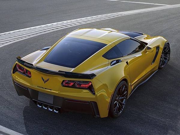 2015-corvette-z06-2.jpg