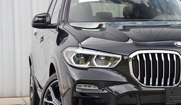 bmw x5 頭燈.jpg