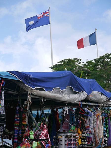 P1370036
