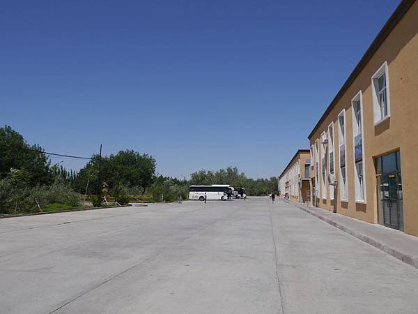 P1550432