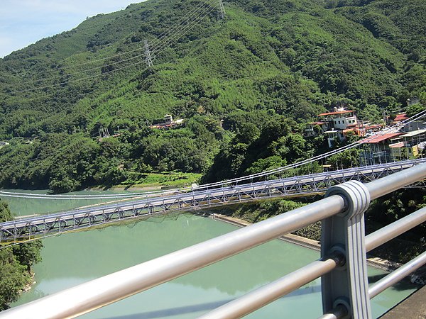 05邊騎隨手拍復興橋.JPG