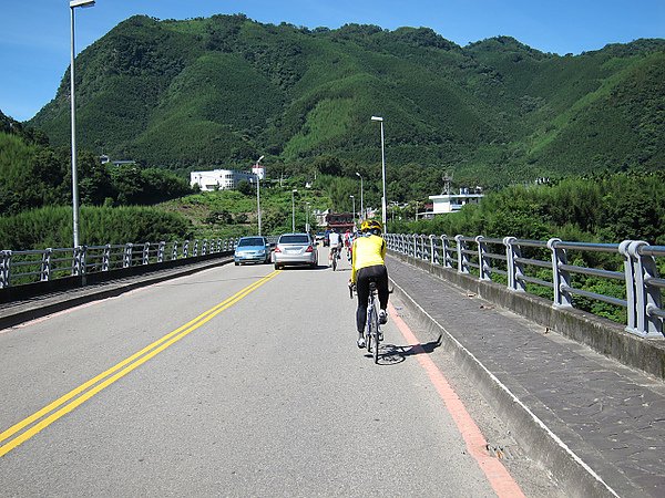 04羅浮橋.JPG