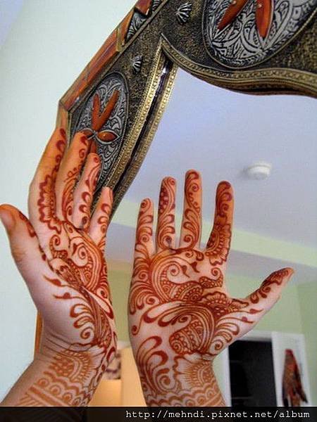 gorgeous-arabic-henna-tattoos (9)