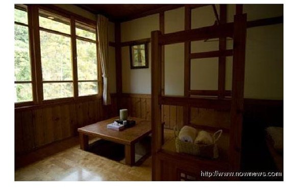 (圖／老五民宿餐廳與住房，呈現懷舊日式風味。王以瑾攝影) 