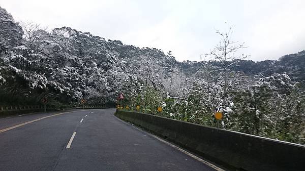 dsc_0832_24037966943_o.jpg