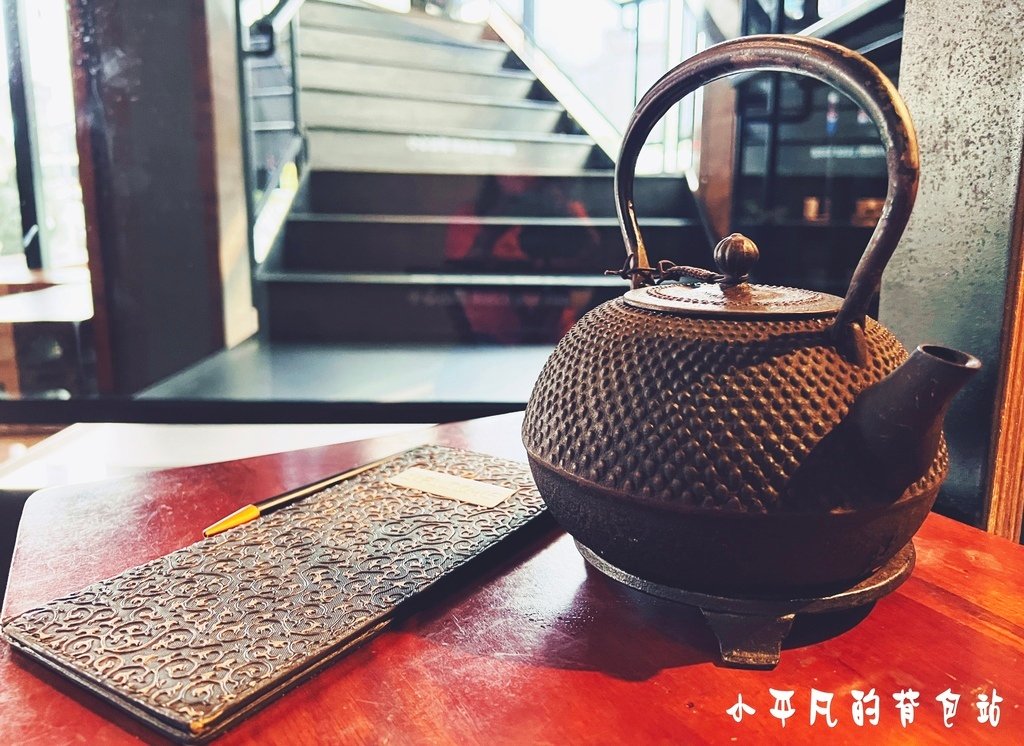 新竹美食推薦｜岩漿火鍋新竹經國店︱新竹宵夜首推｜新竹火鍋外帶
