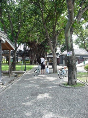 在台東故事館~散步囉