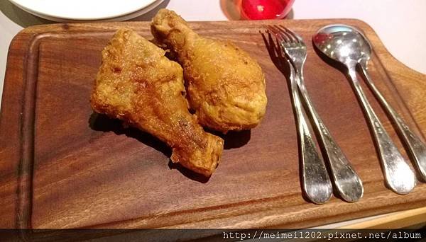義米蘭-吃到飽-炸物炸雞腿.jpg