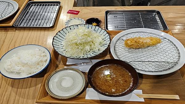 九州鹿兒島－當地山珍海味特級總匯現炸美味【とんかつ 黑田】