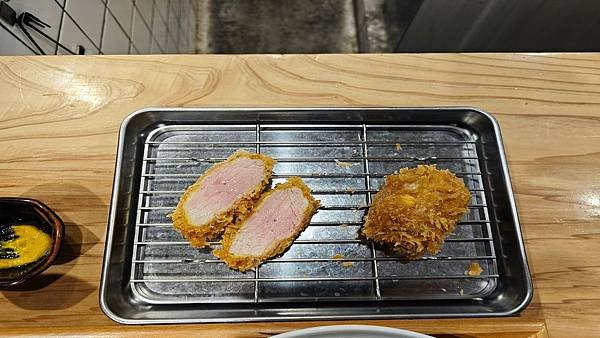九州鹿兒島－當地山珍海味特級總匯現炸美味【とんかつ 黑田】