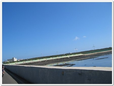 930626-馬公環島時在機車上隨意拍.jpg
