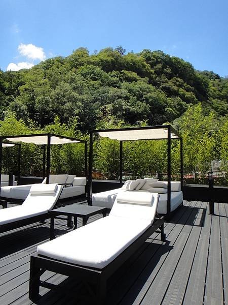 花蓮太魯閣晶英酒店（矗立峽谷中的五星級酒店、享受在山林間游泳