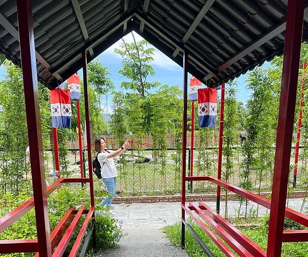 花蓮壽豐張家韓園（韓服體驗、親近與餵食小動物、九宮格火鍋與下