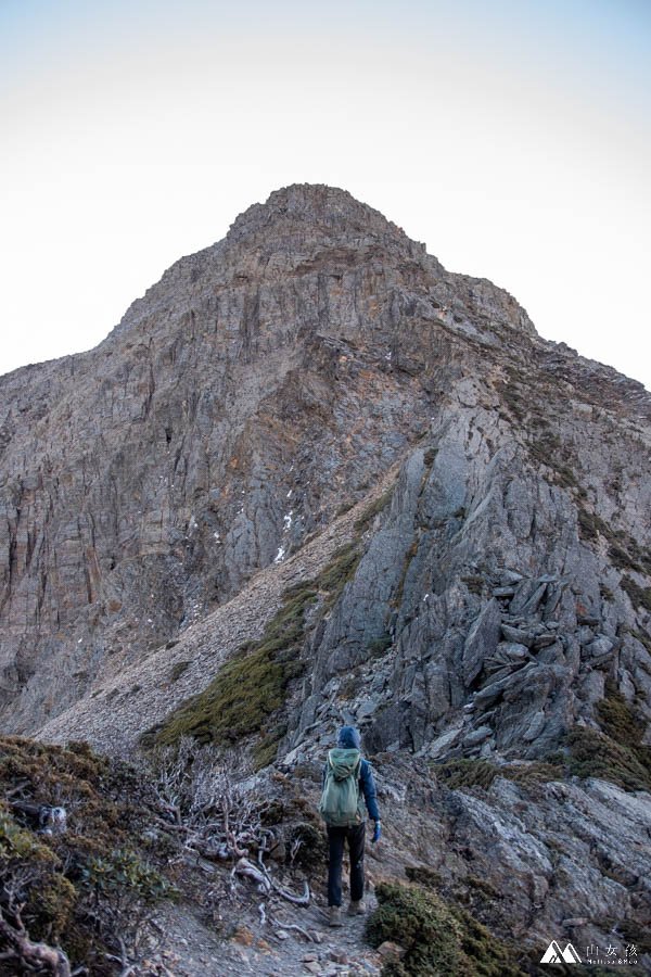 山女孩MelissaxMao冒險生活_玉山主峰東峰西峰兩天一夜_登山紀錄分享-93.jpg