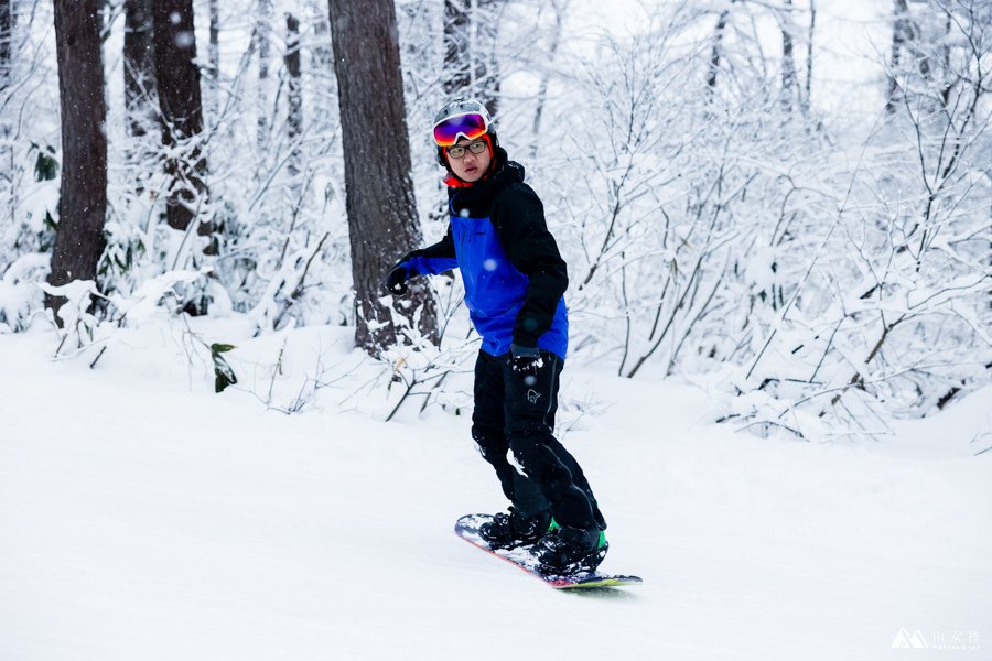 山女孩MelissaxMao冒險生活_日本妙高赤倉溫泉滑雪_潛雪Snow diving上課心得分享-7357.jpg