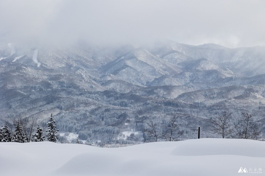 山女孩MelissaxMao冒險生活_日本妙高赤倉溫泉滑雪_潛雪Snow diving上課心得分享-7682.jpg