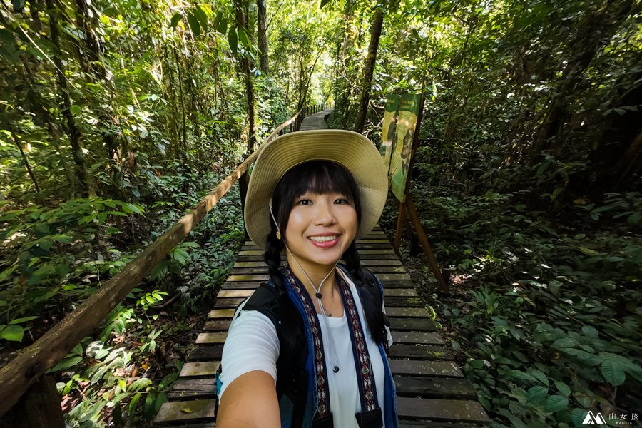 山女孩Melissa_東馬來西亞砂拉越Sarawak_姆魯國家公園mulu_鹿洞deer cave-.jpg