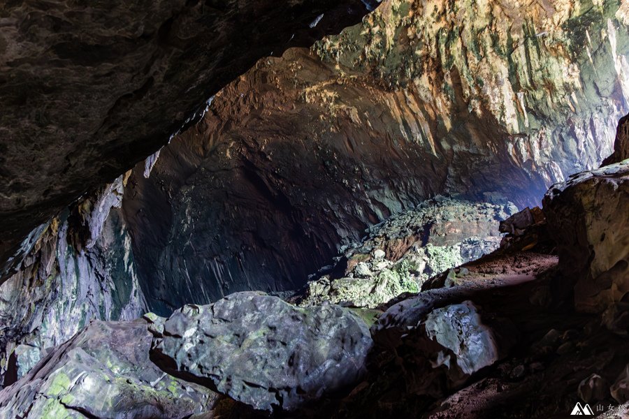 山女孩Melissa_東馬來西亞砂拉越Sarawak_姆魯國家公園mulu_鹿洞deer cave--10.jpg