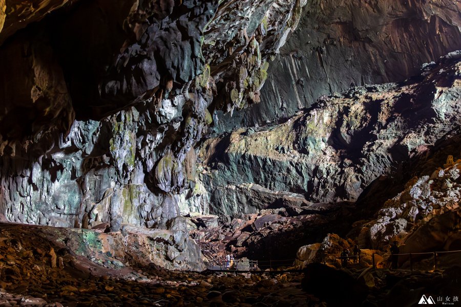 山女孩Melissa_東馬來西亞砂拉越Sarawak_姆魯國家公園mulu_鹿洞deer cave--14.jpg