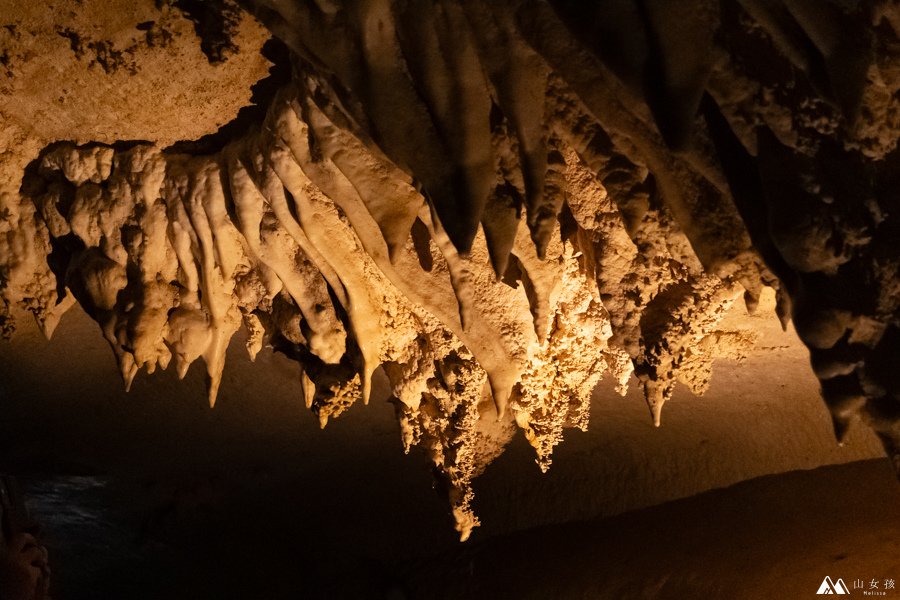 山女孩Melissa_東馬來西亞砂拉越Sarawak_姆魯國家公園mulu_鹿洞deer cave-0758.jpg