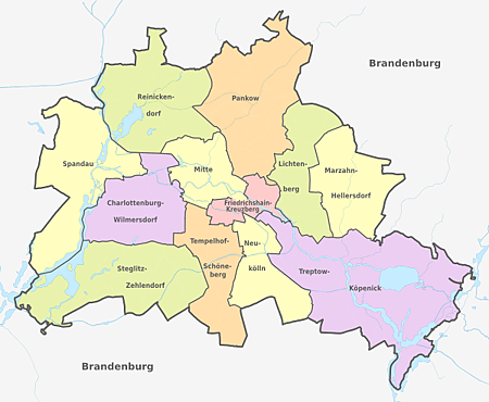 600px-Berlin,_administrative_divisions_(+districts_-boroughs_-pop)_-_de_-_colored.svg.png