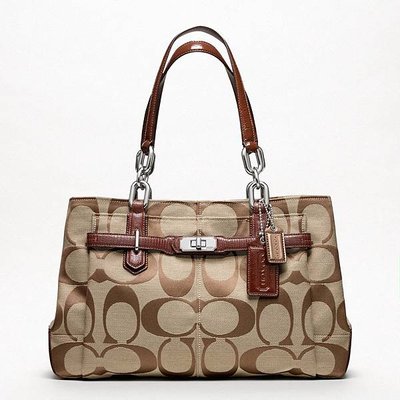 Coach-new-chelsea-signature-jayden-carryall-5