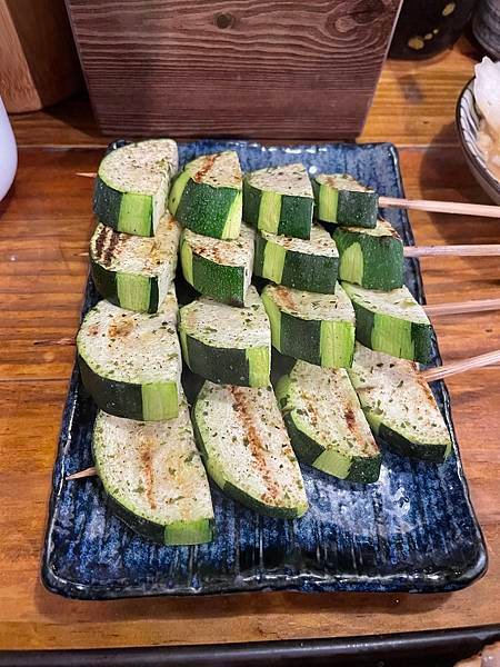 【台南美食餐廳】推薦晚餐宵夜聊天好去處---*吳留手串燒居酒