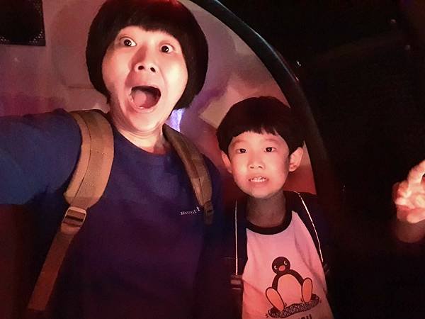7Y8M。參觀天文館