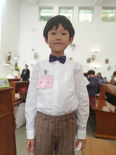 8Y5M。小貝初領聖體 First Communion