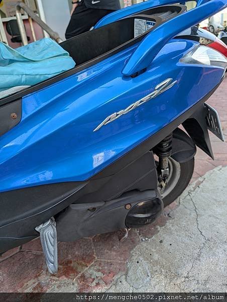 祥發租車-澎湖租機車推薦，豪華七人座機場接送空間超大又舒適