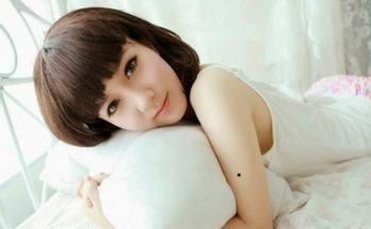 22、手臂有痣