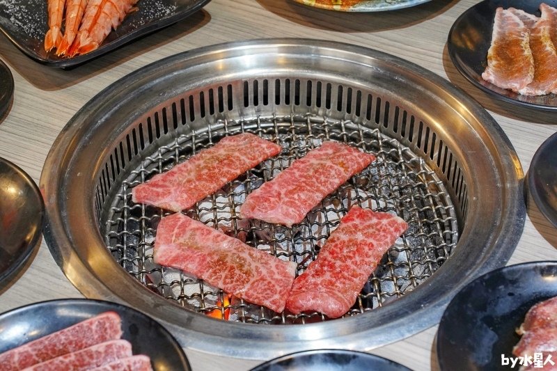 羊角燒肉：台中燒肉吃到飽，日本A5和牛、泰國活蝦、生魚片無限